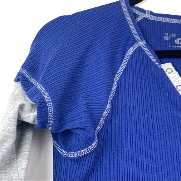 Chicago Cubs Long Sleeve Shirt Small - Picture 4 of 10